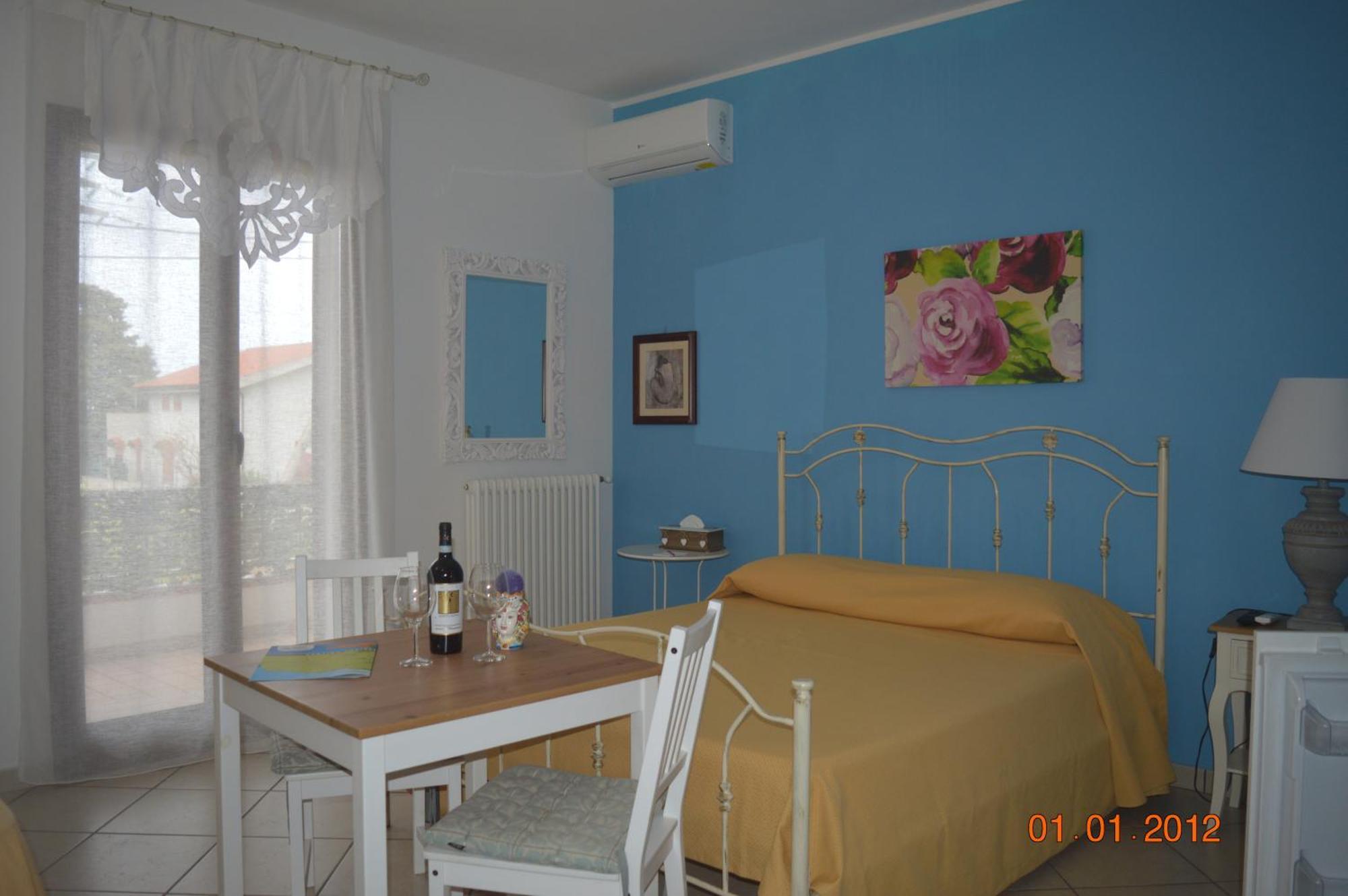 La Rosa Dei Venti Bed & Breakfast อาโวลา ภายนอก รูปภาพ