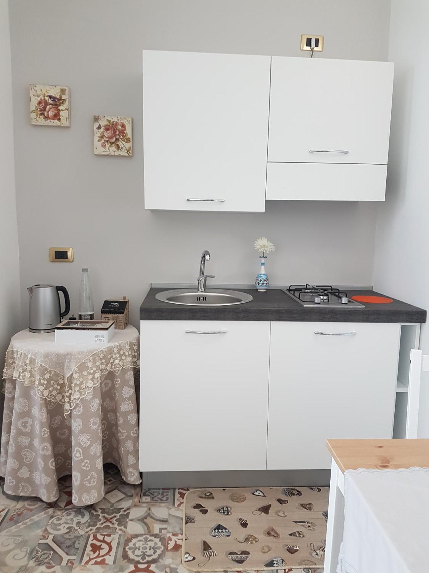 La Rosa Dei Venti Bed & Breakfast อาโวลา ภายนอก รูปภาพ