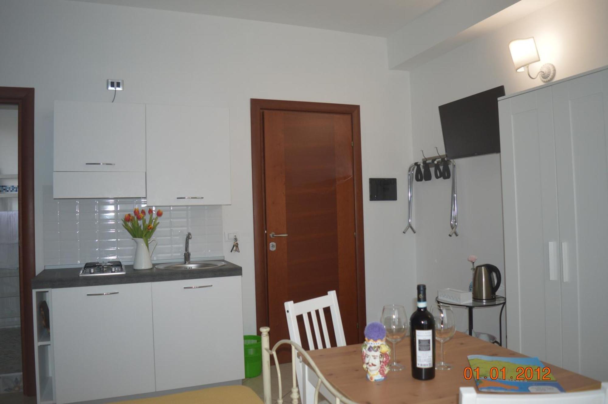 La Rosa Dei Venti Bed & Breakfast อาโวลา ภายนอก รูปภาพ