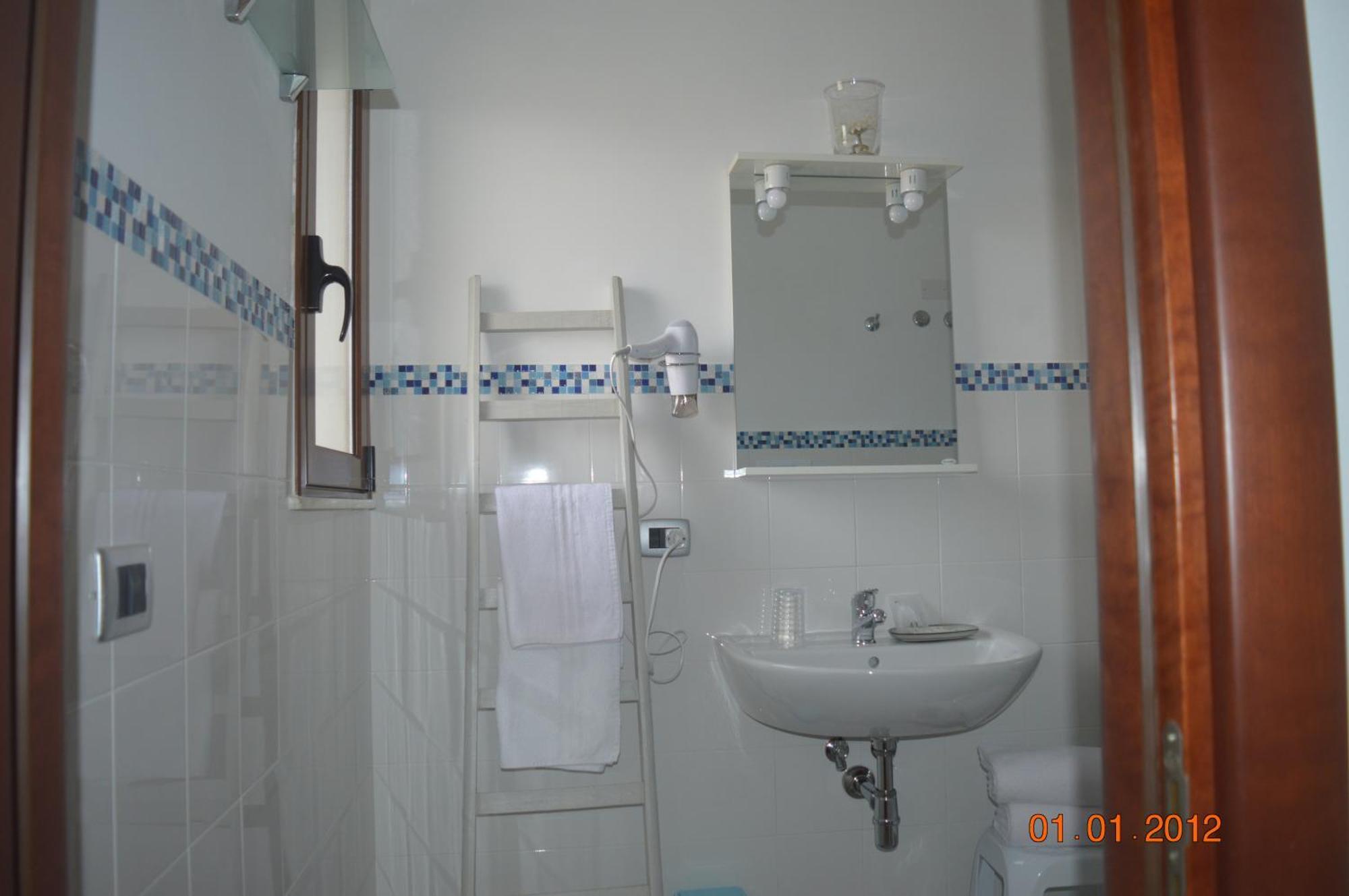 La Rosa Dei Venti Bed & Breakfast อาโวลา ภายนอก รูปภาพ